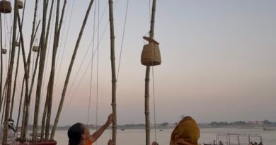 कार्तिक मास में काशी के घाटों पर आकाशदीप की परंपरा