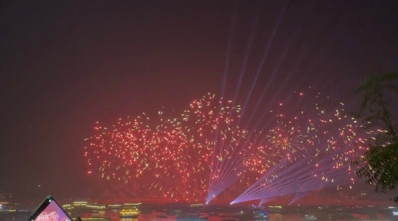 How Many Lakh Diyas Will Illuminate the Ghats of Kashi?