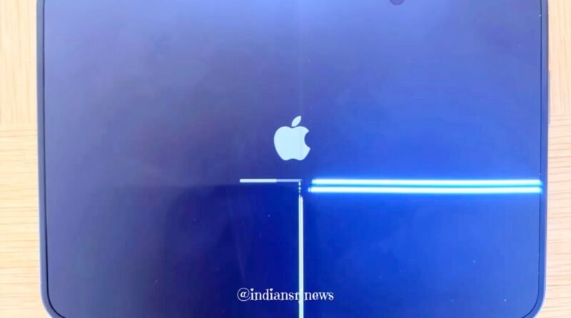 Apple’s First Foldable iPhone Duo Faces Display Cracking Reports; Company Advises Affected Users to Contact AppleCare for Replacement